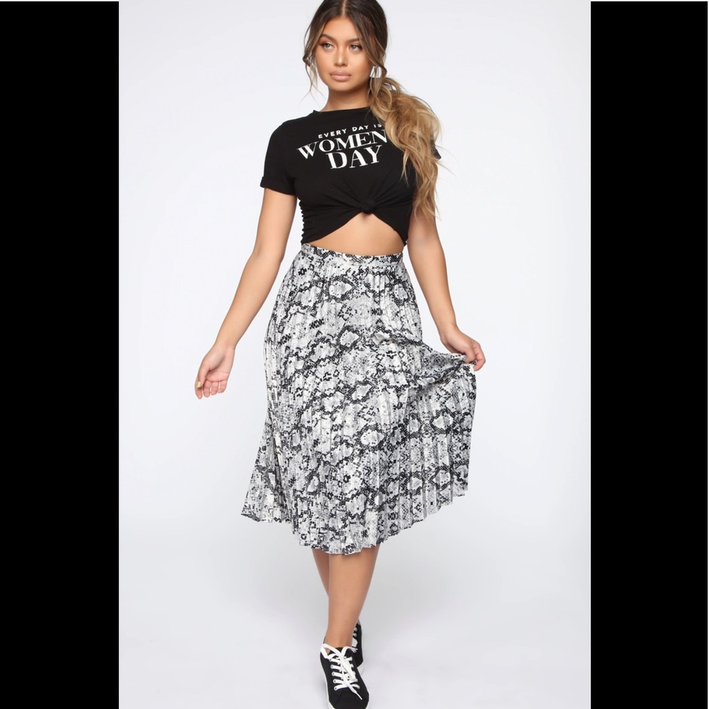 Fashion Nova Snake Print Midi Skirt